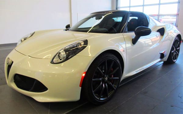 Résultat Alfa Romeo 4c 